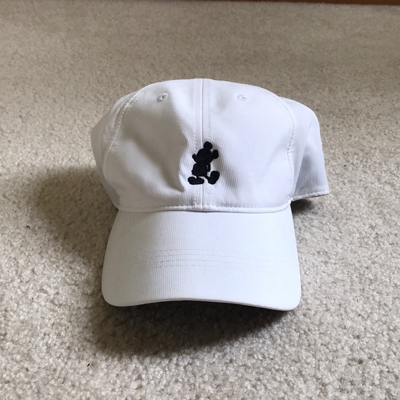 disneyland nike hat